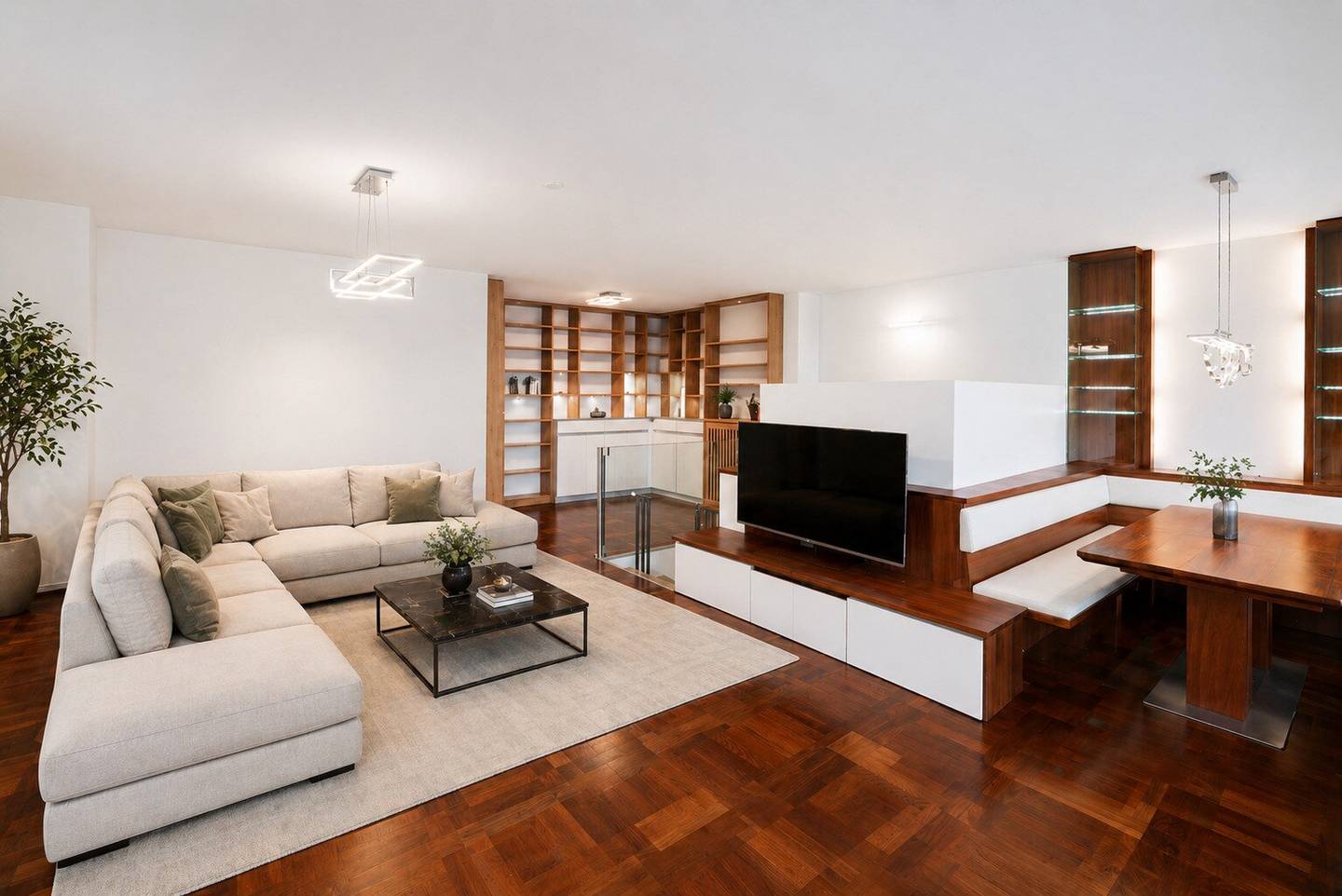 Großzügige Wohnung mit Garten & Garage in Mauer!