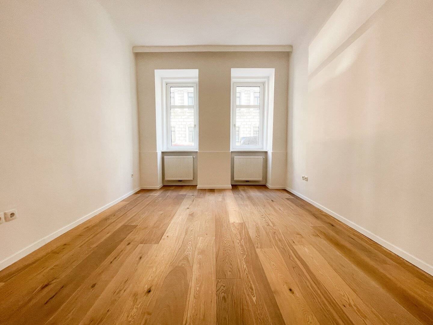 Near Ernst-Lichtblau-Park: renovated 1.5-room apartment in a quiet location