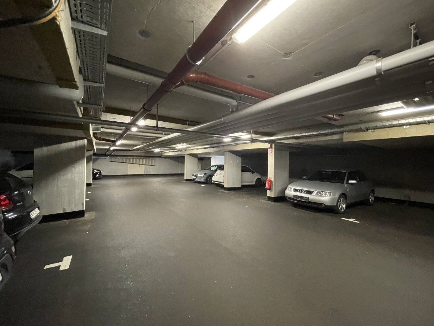 Tiefgaragenstellplätze Nähe Purkersdorf zu vermieten