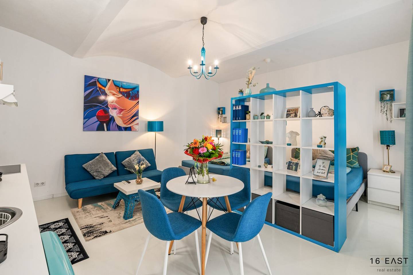 Living and Working under One Roof – High-quality Renovated Atelier with Apartment