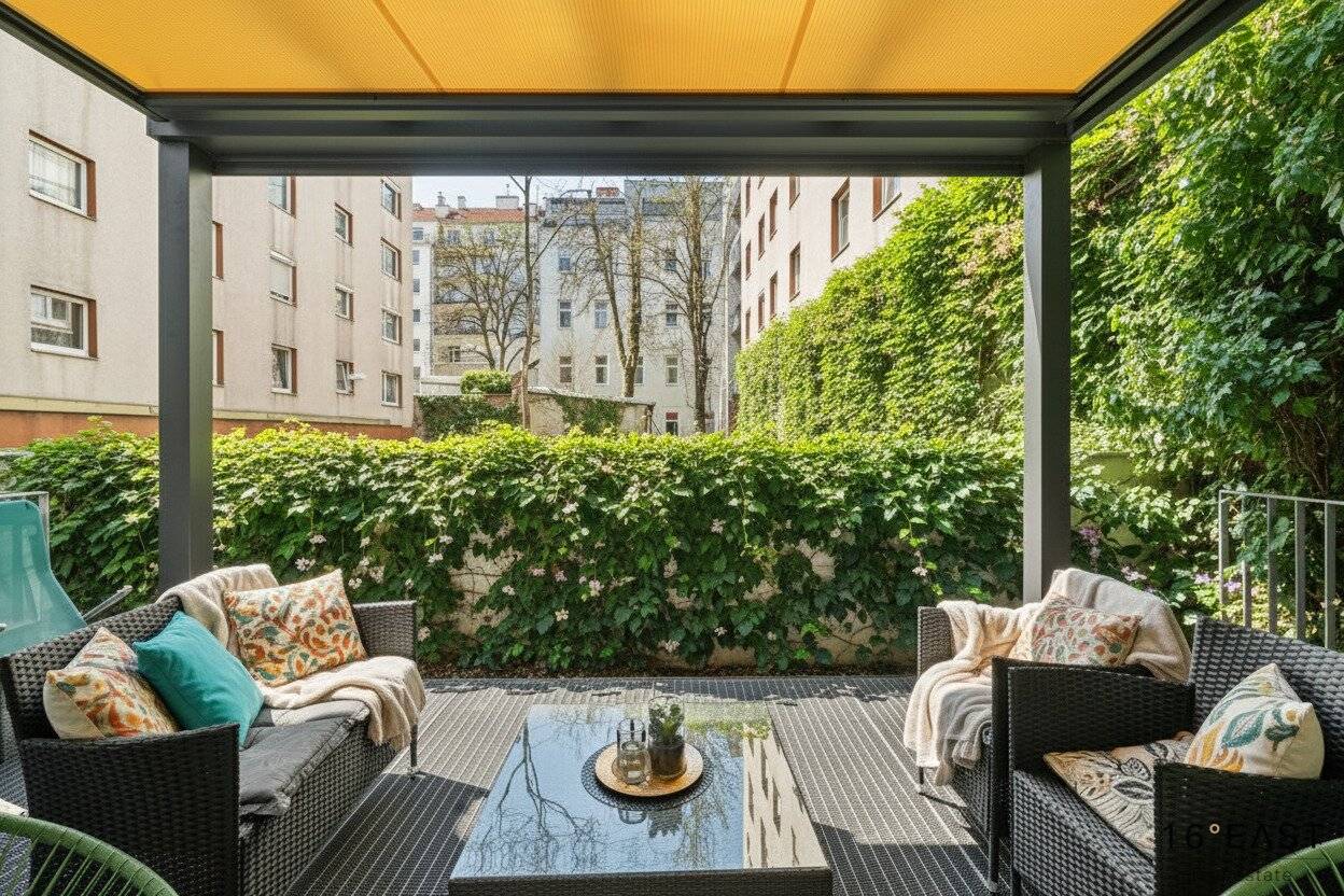 Ruheoase im Altbau: 2-Zimmer-Wohnung mit Terrasse und Garten