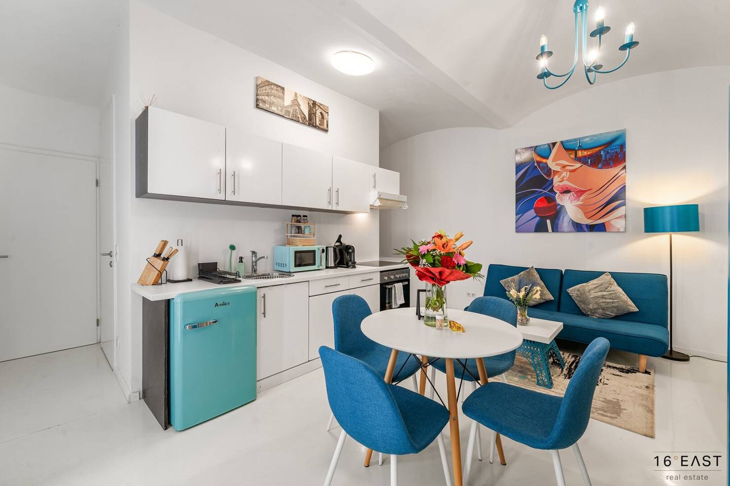 Living and Working under One Roof – High-quality Renovated Atelier with Apartment