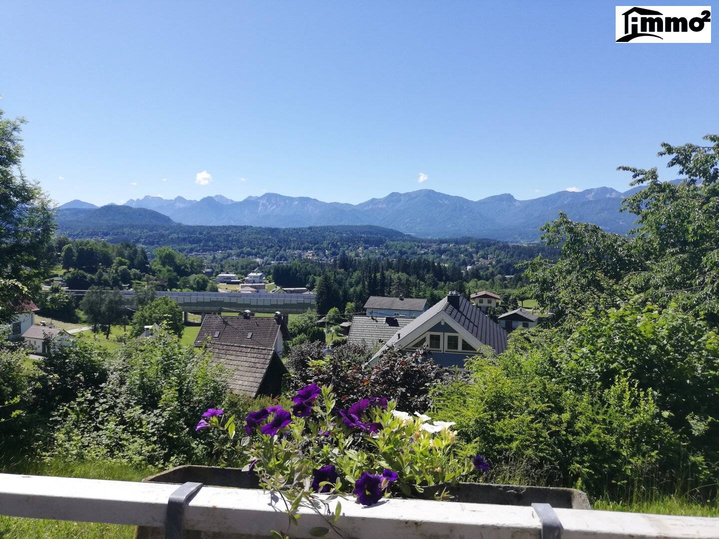 Baugrundstück mit wunderschöner Aussicht!