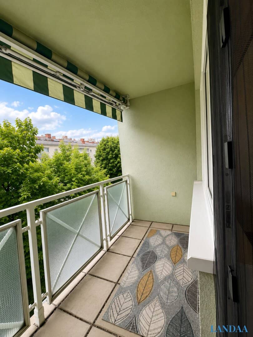 4-room apartment with balcony on the 3rd floor