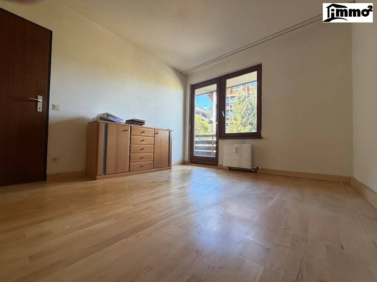 Großzügige 4-Zi Wohnung mit 2 Balkonen in Seefeld, EG, Carport, 104m²
