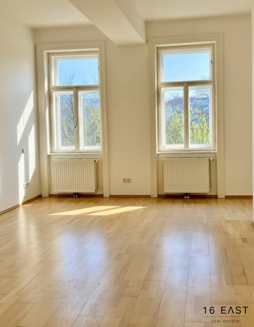 INVESTMENT! 1 room old building apartment in top location with green view near Millennium City and Danube