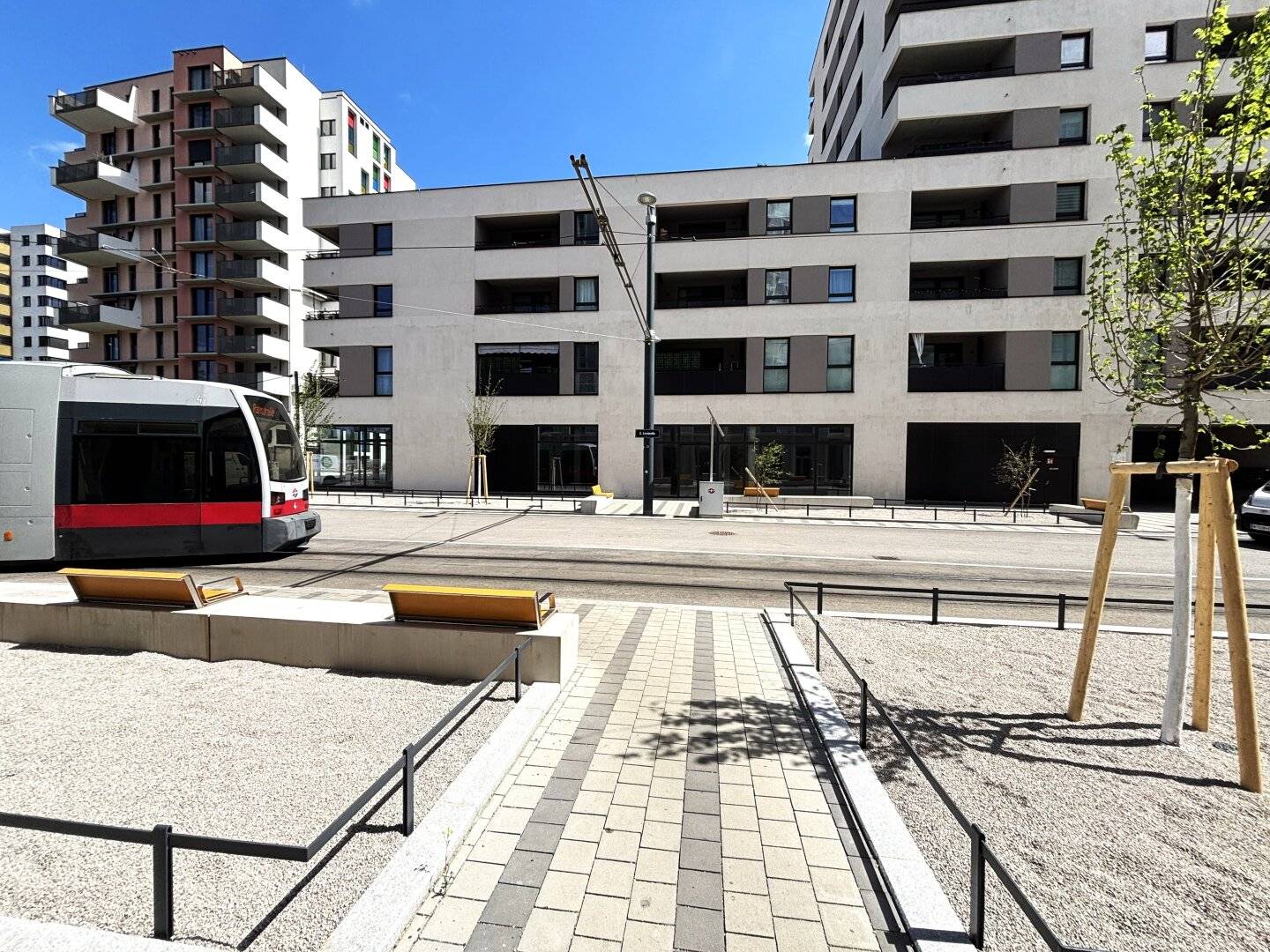 ## 130 m² TERRASSE - Ihr Geschäftslokal im Herzen des Nordbahnviertels - BELAGSFERTIG ##