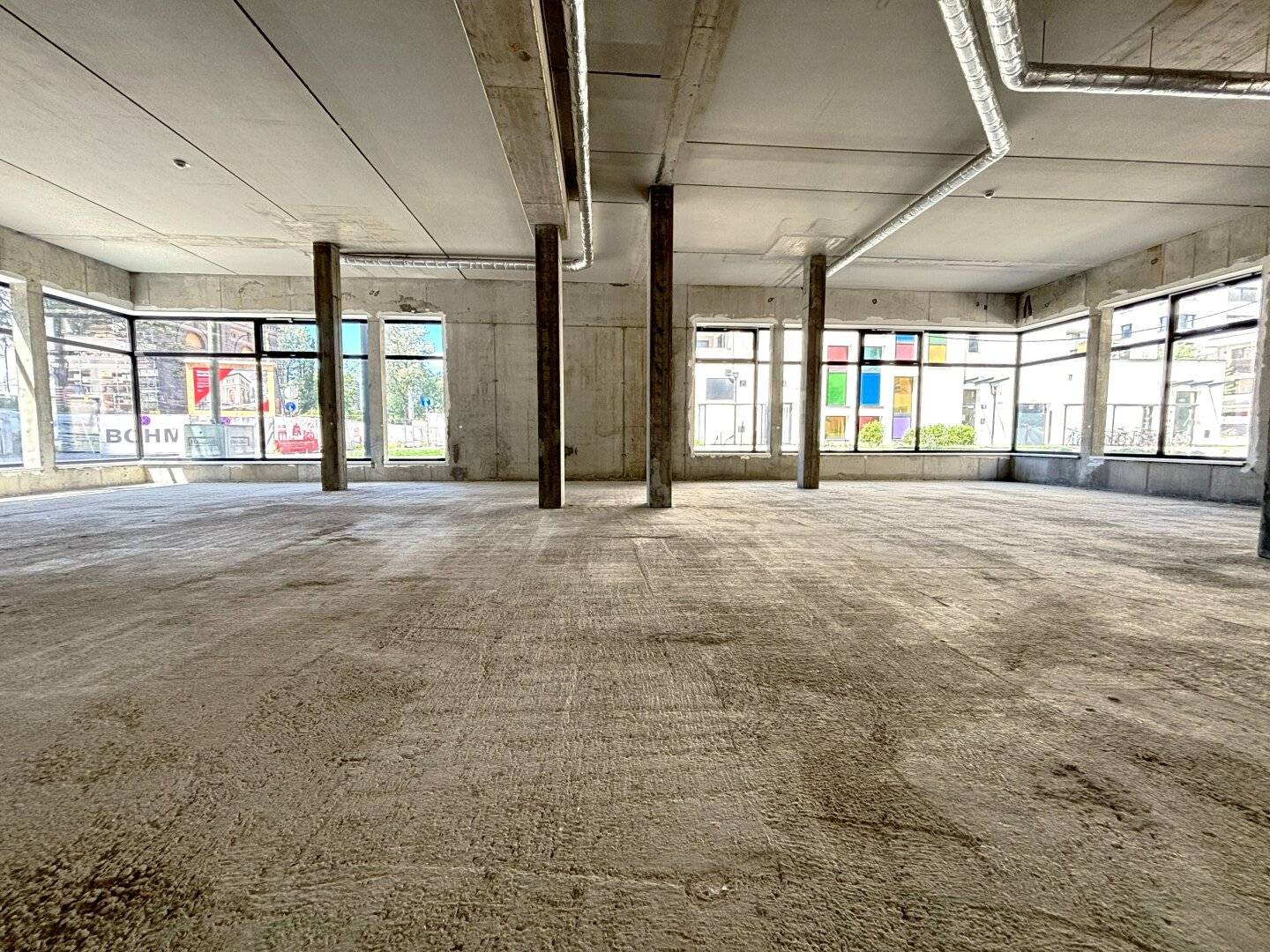## BELAGSFERTIG - Ihr Geschäftslokal im Herzen des NORDBAHNVIERTELS ##