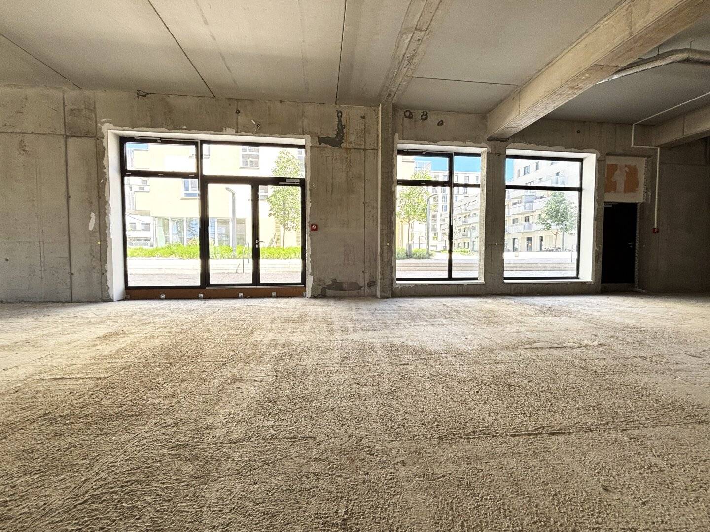 ## 130 m² TERRASSE - Ihr Geschäftslokal im Herzen des Nordbahnviertels - BELAGSFERTIG ##