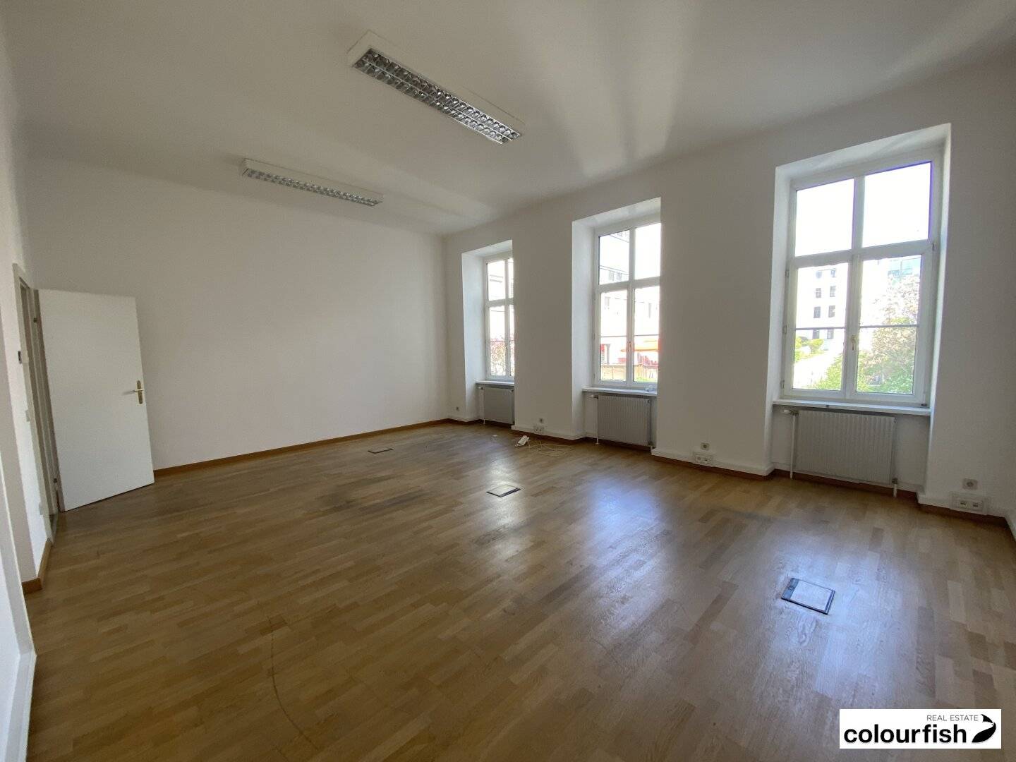 Attractive historic office in the Galleria expandable