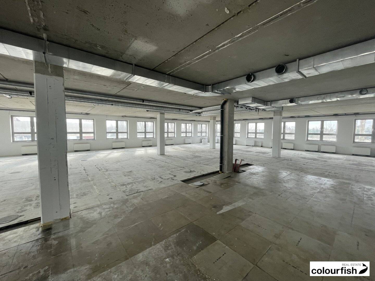 All under one roof, Office and warehouse spaces in SÜDPARK