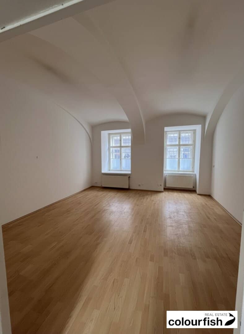 Geschäftslokal bei der Wiedner Hauptstraße - ideal für Pilates oder Yoga