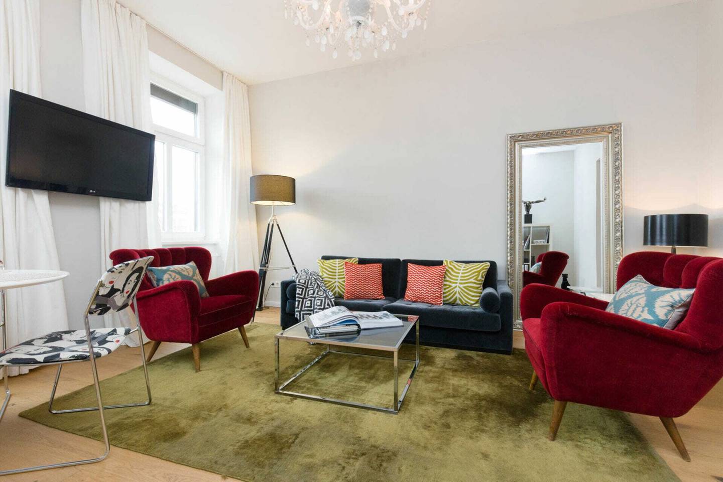 EXKLUSIVE EIGENTUMSWOHNUNG IN ZENTRALER BESTLAGE – Urbaner Luxus mit Stil und Eleganz
