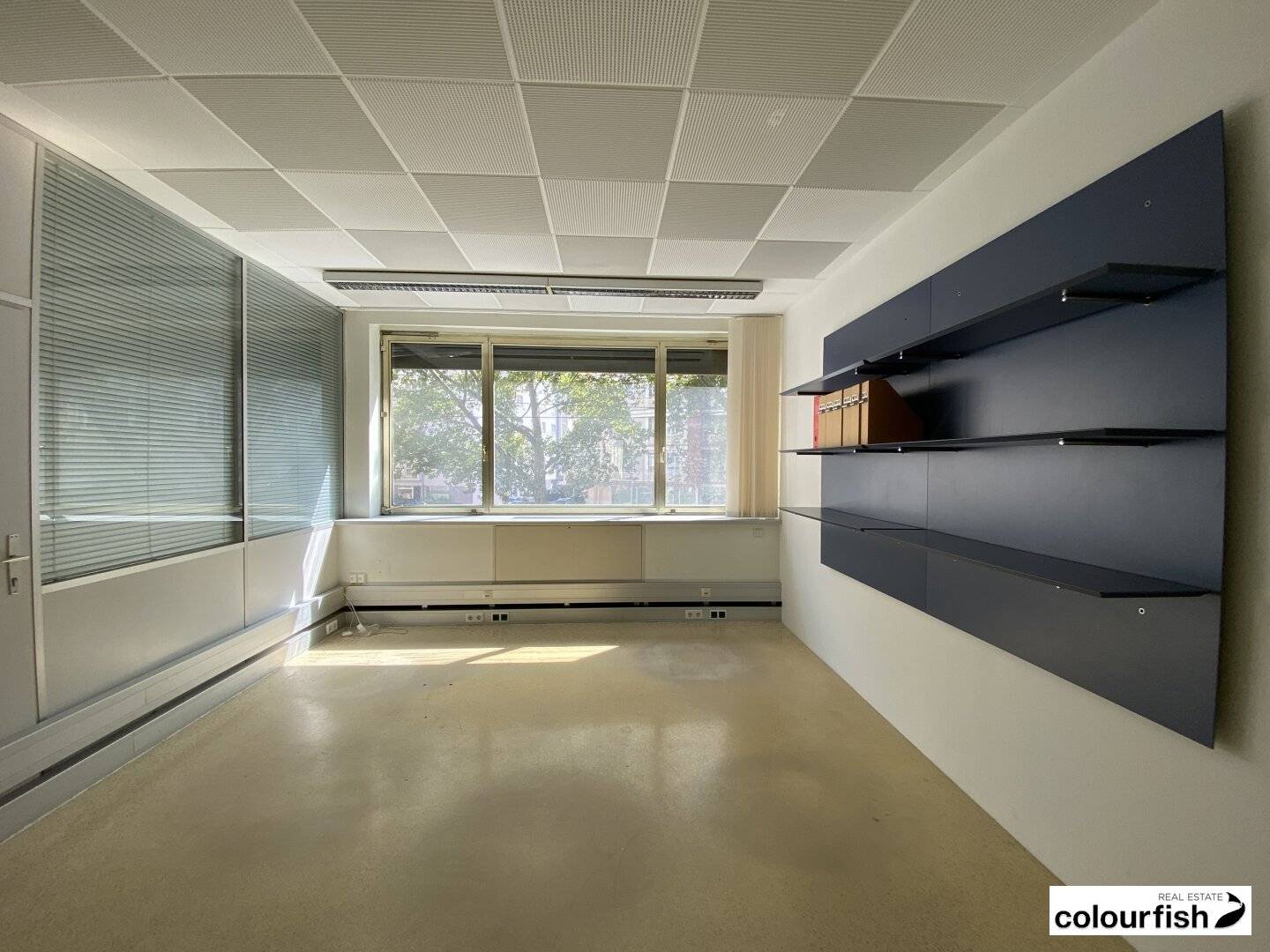 Efficient small office on Mittersteig