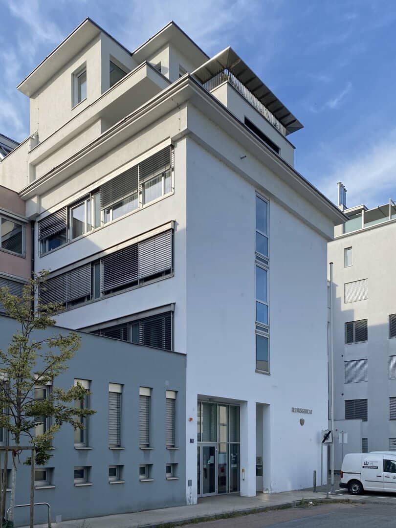 Investieren Sie in Sicherheit: Bezirksgericht Klosterneuburg als Renditeobjekt  3,8%