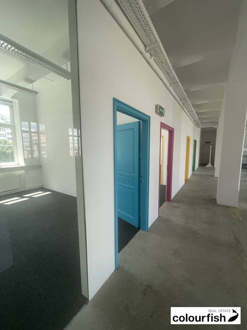 Loftbüro in ehemaliger Fabrik Nähe Matzleinsdorfer Platz mit Lastenaufzug