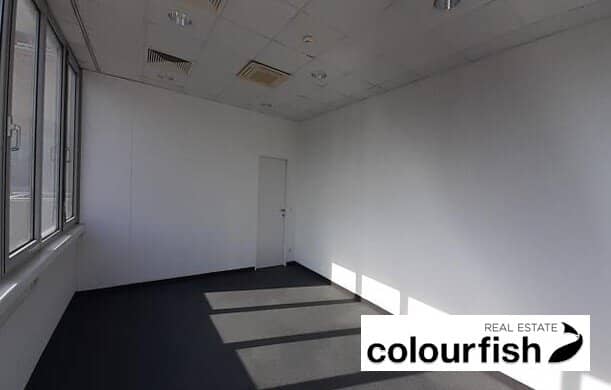 Small office space near U6 Perfektastraße