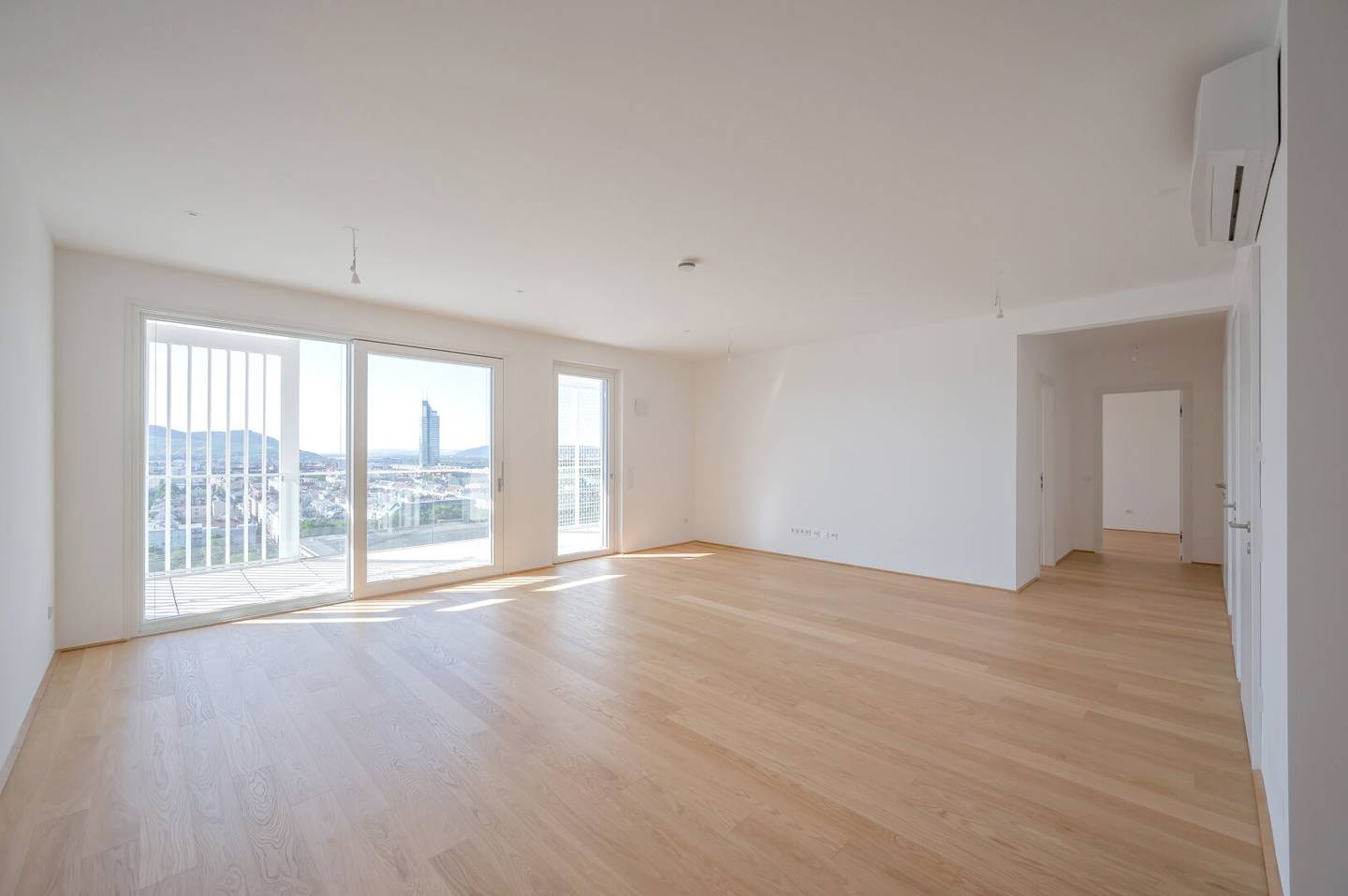 LEYWANDE 3 Room Apartment on the 19th Floor First Occupancy (T186)