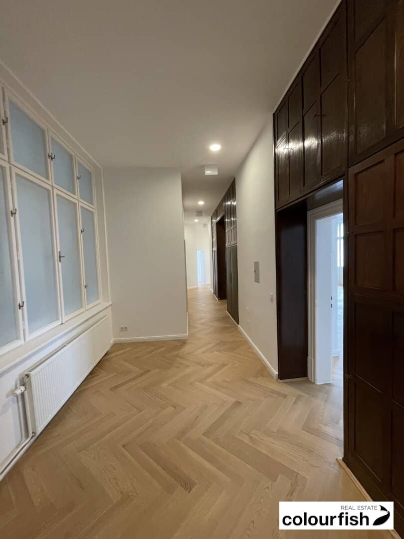 Exclusive office space in Palais Fanto on Schwarzenbergplatz