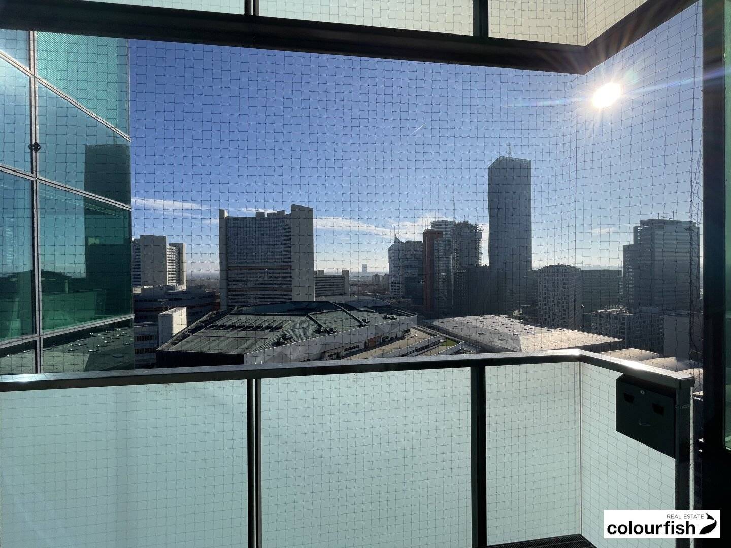 Attractive office spaces in Saturn Tower with balcony