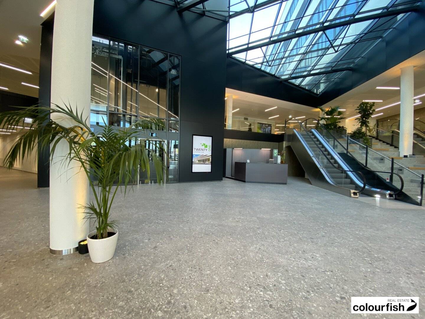 TwentyOne - Modern Office Spaces in the Central Hub