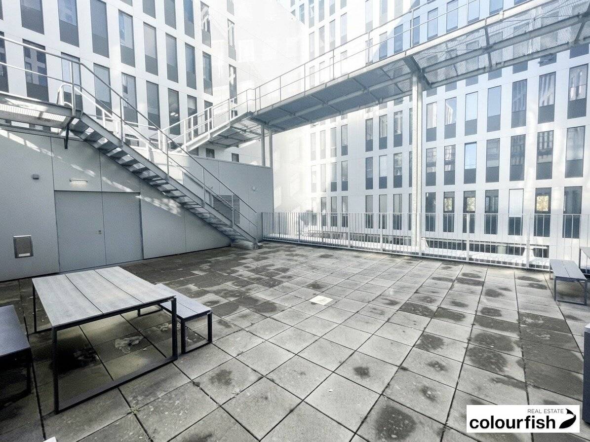 ViE: LOVE WORK. LOVE LIFE. - Terrace Office at Erdberger Lände