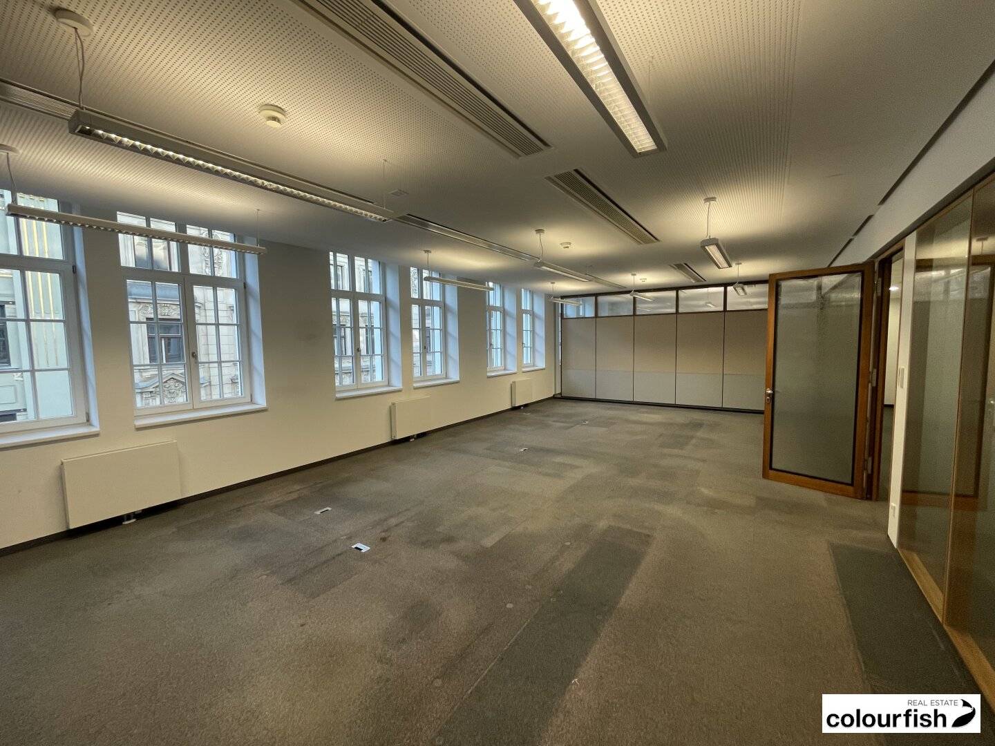 Großzügige moderne Bürofläche bei der Rotenturmstraße
