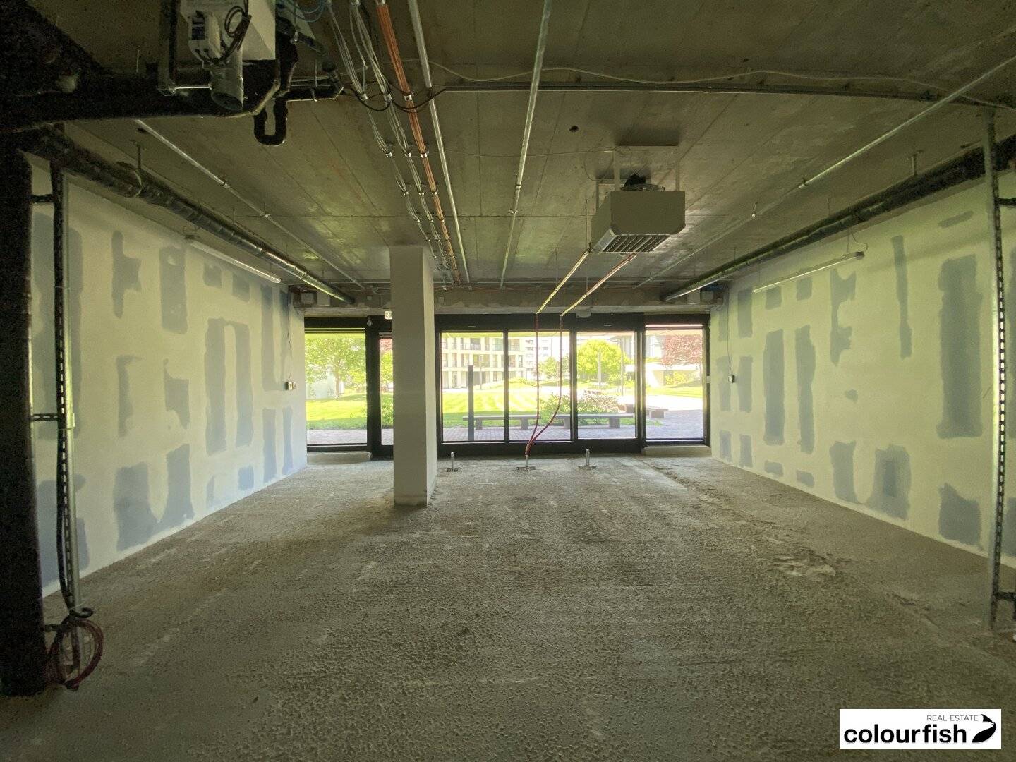 Co-create: Attractive commercial space