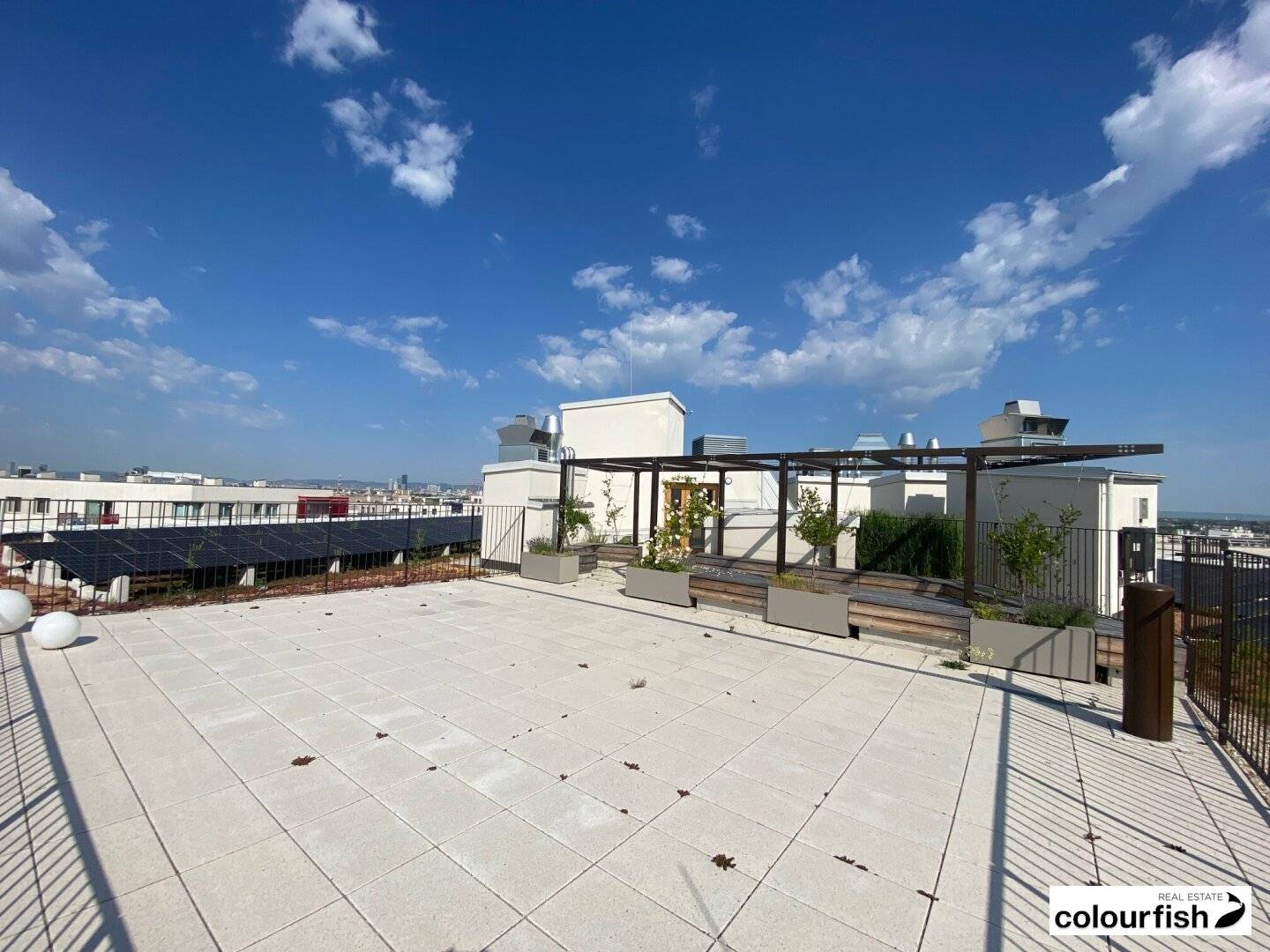The ROBIN - energy-efficient offices in the Seestadt