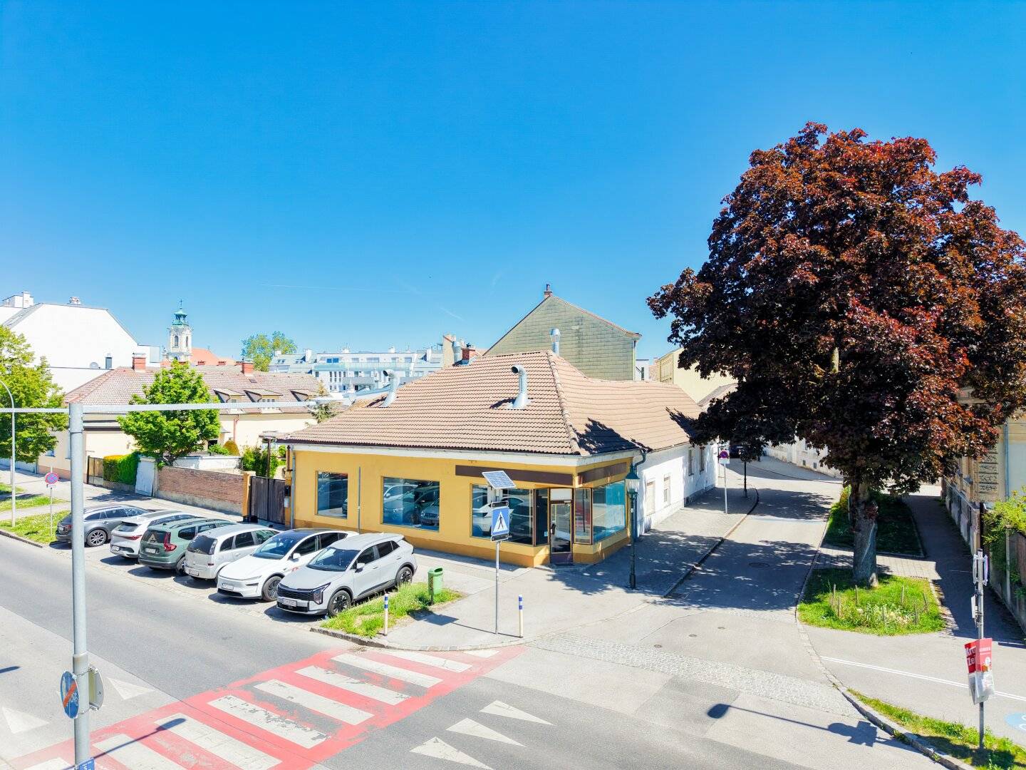 Projektliegenschaft im Kerngebiet von Korneuburg | Toplage zw. Bahnhof & Zentrum | ca. 1.100 m2 Nutzfläche möglich