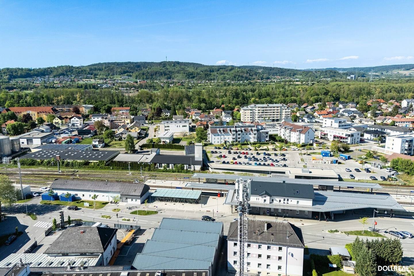 BRAUNAU AM INN: central property with many options