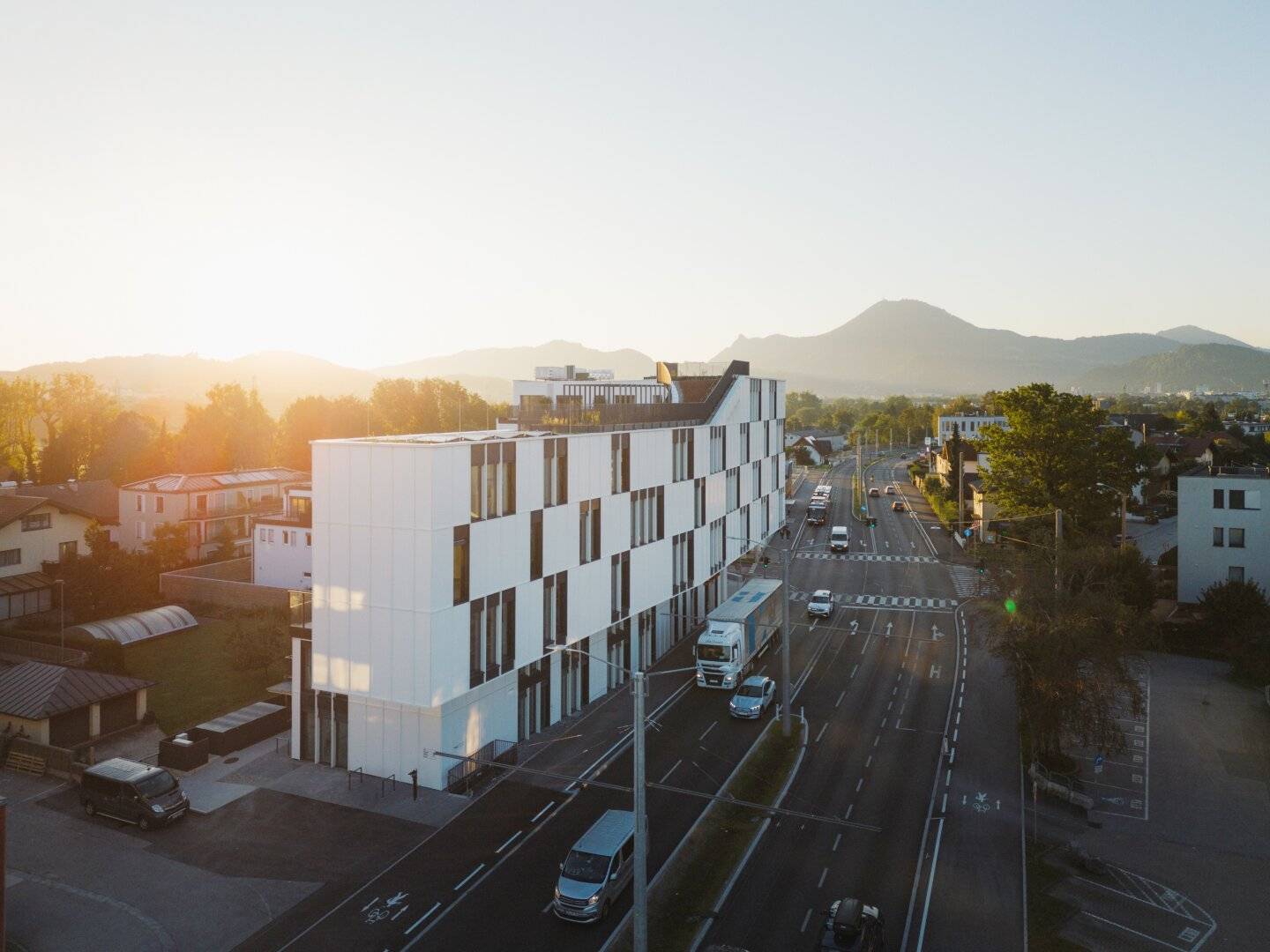 Gewerbeeinheit in Salzburg-Liefering – Ideal für Praxis, Büro oder Satelliten-Arbeitsplatz