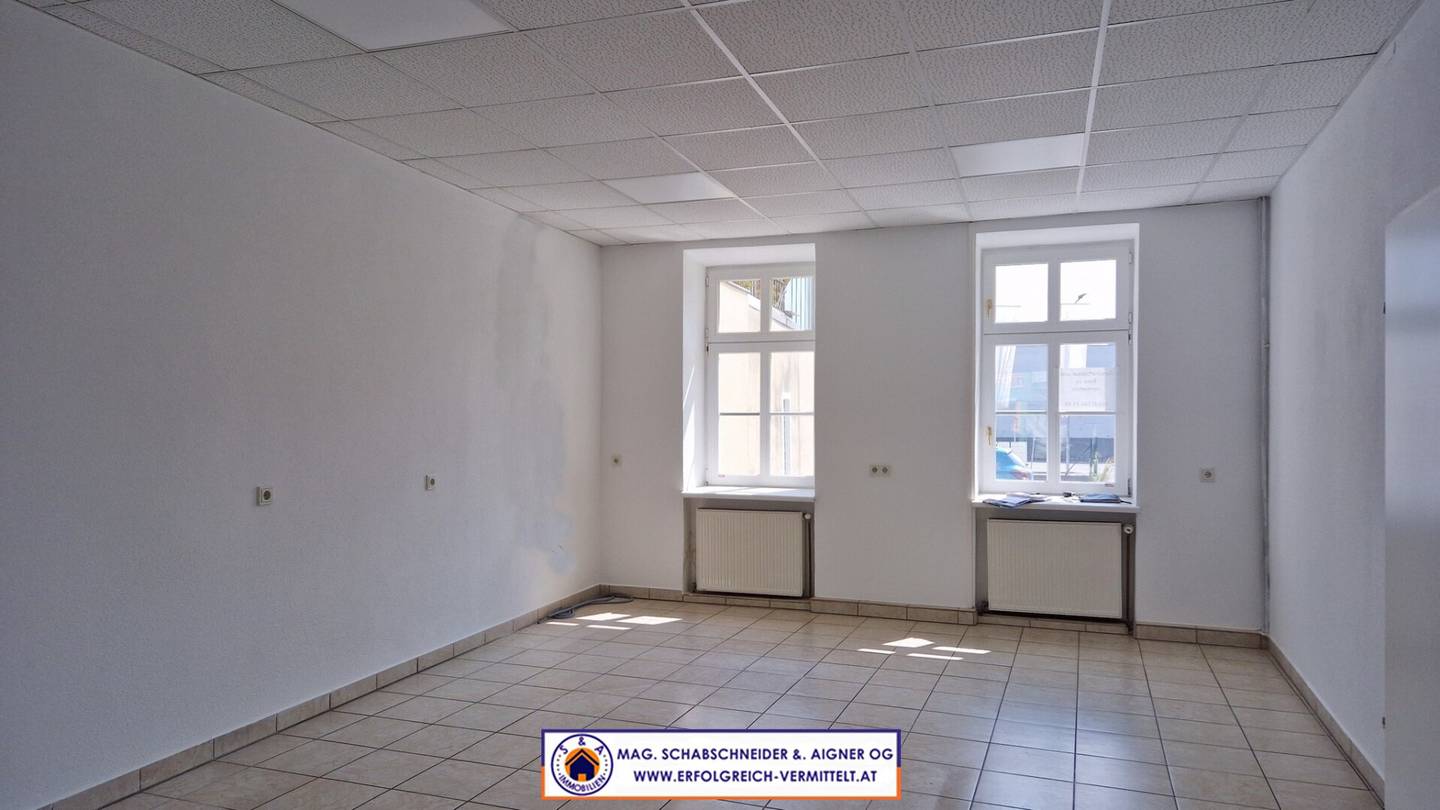 Geschäftslokal - Büro - Ordination, je nach Bedarf, am Hauptplatz in Amstetten zu mieten!