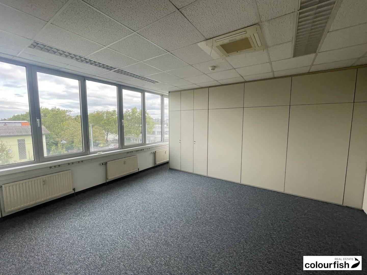 Kleine Bürofläche Nähe U6 Perfektastraße