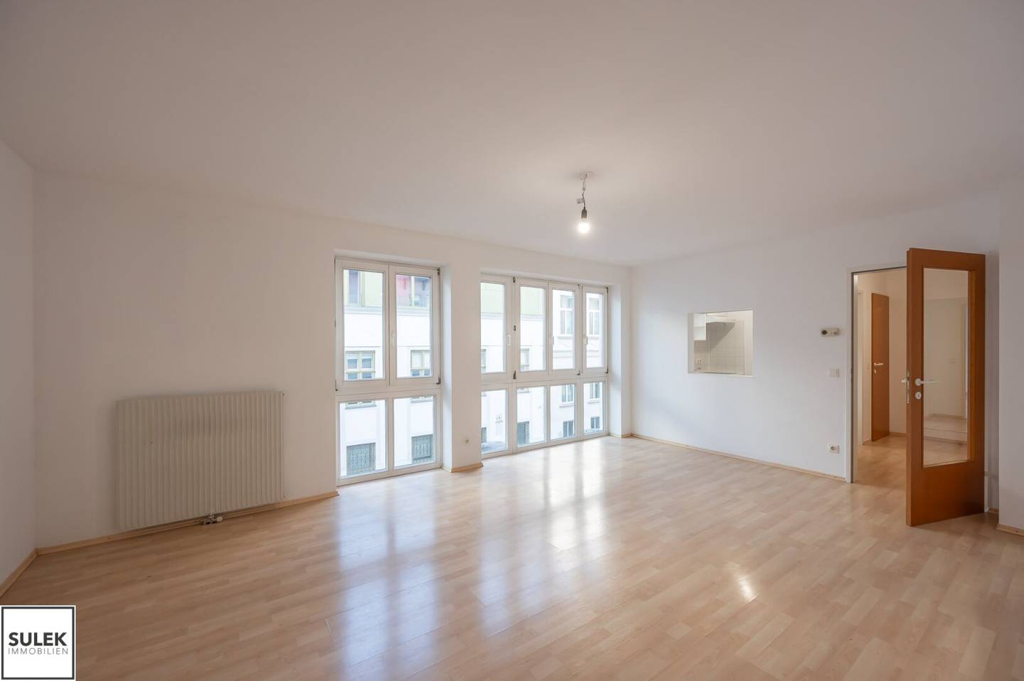 apartment with separate kitchen near Sternwarte Park