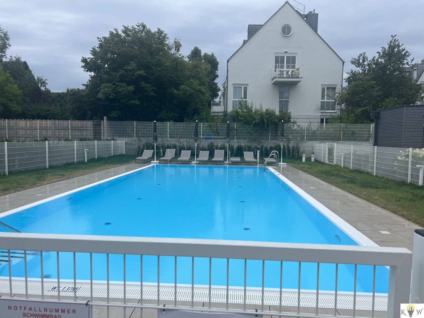 Traumhafte 2-Zimmer Erstbezugswohnung mit Balkon und Gemeinschaftspool!