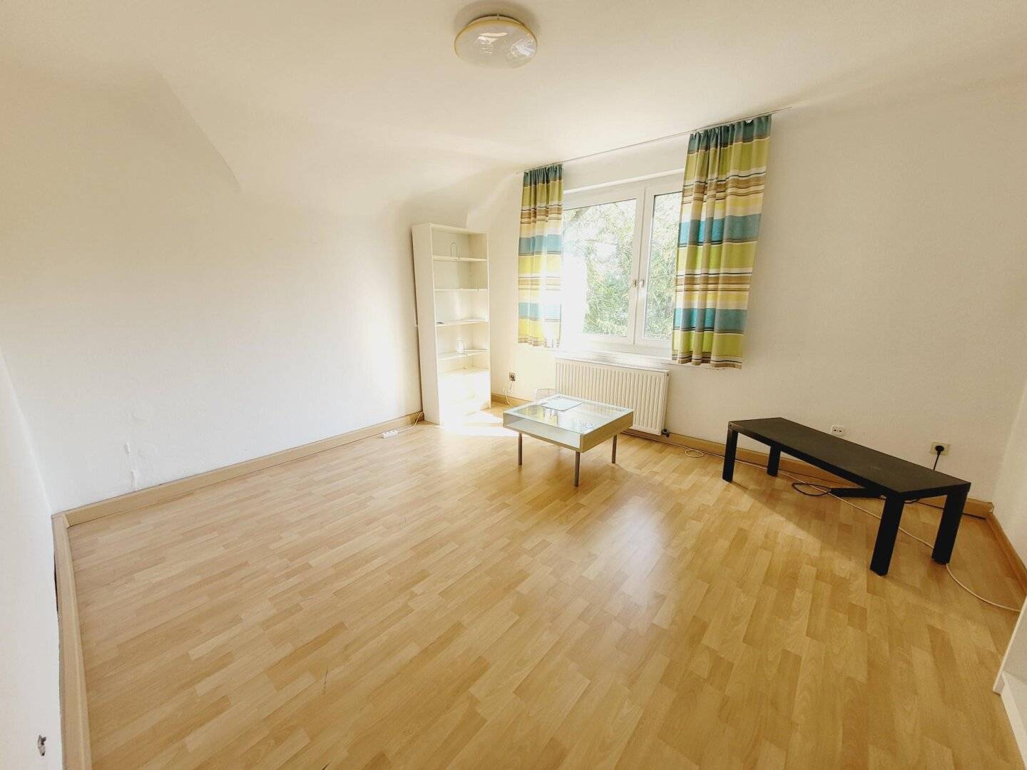Hügelgasse: 3-Zimmer in Grünlage mit Gartenblick