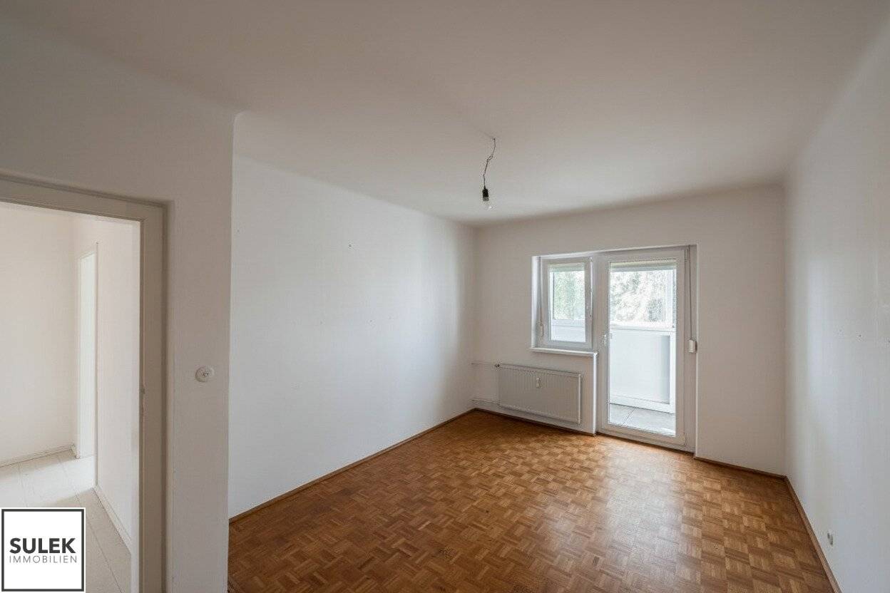 Forsthausgasse 15 - 3,5 Zimmer mit Loggia und Weitblick - ab sofort