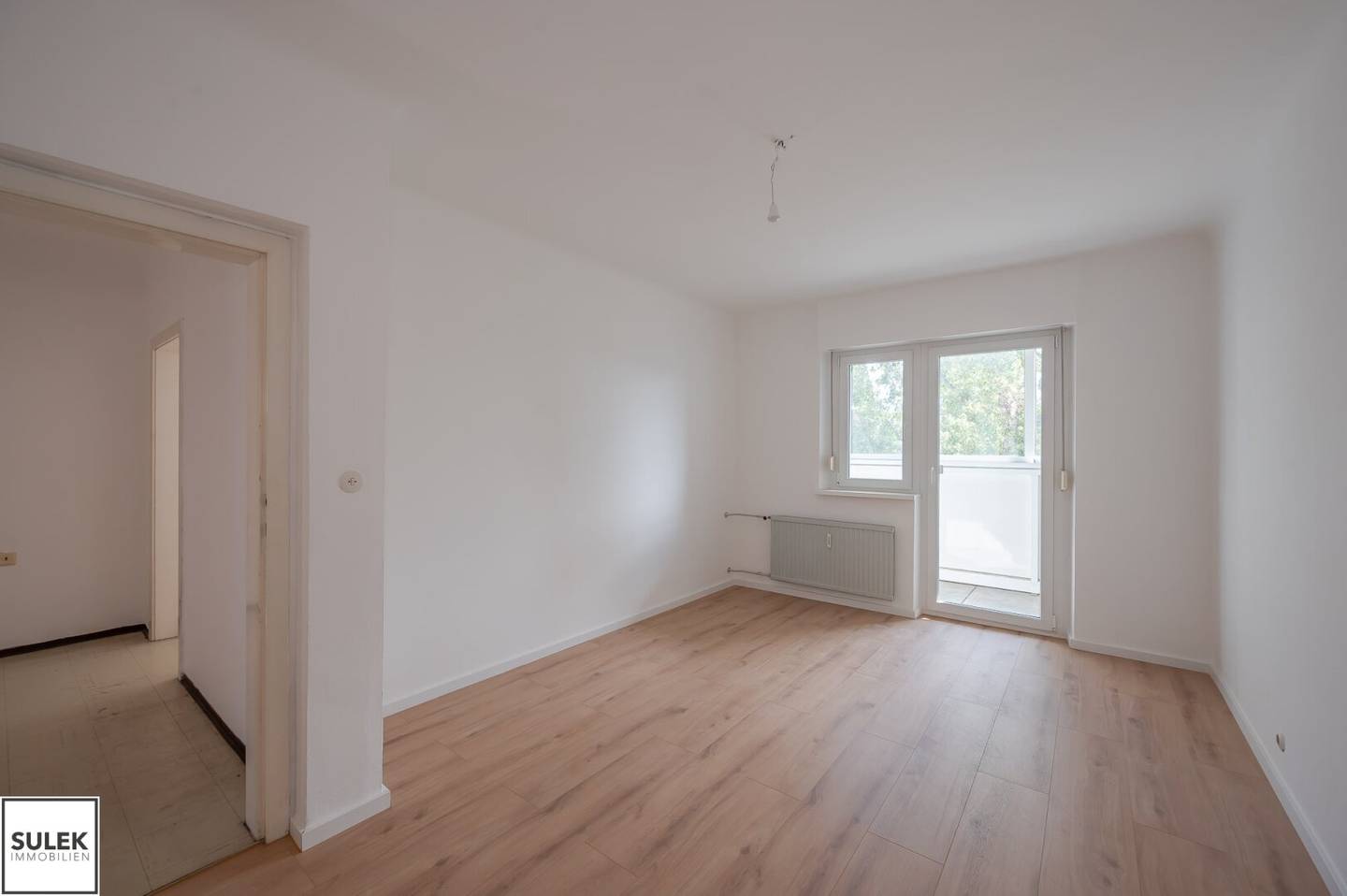 Forsthausgasse 15 - 3,5 Zimmer mit Loggia und Weitblick - ab sofort