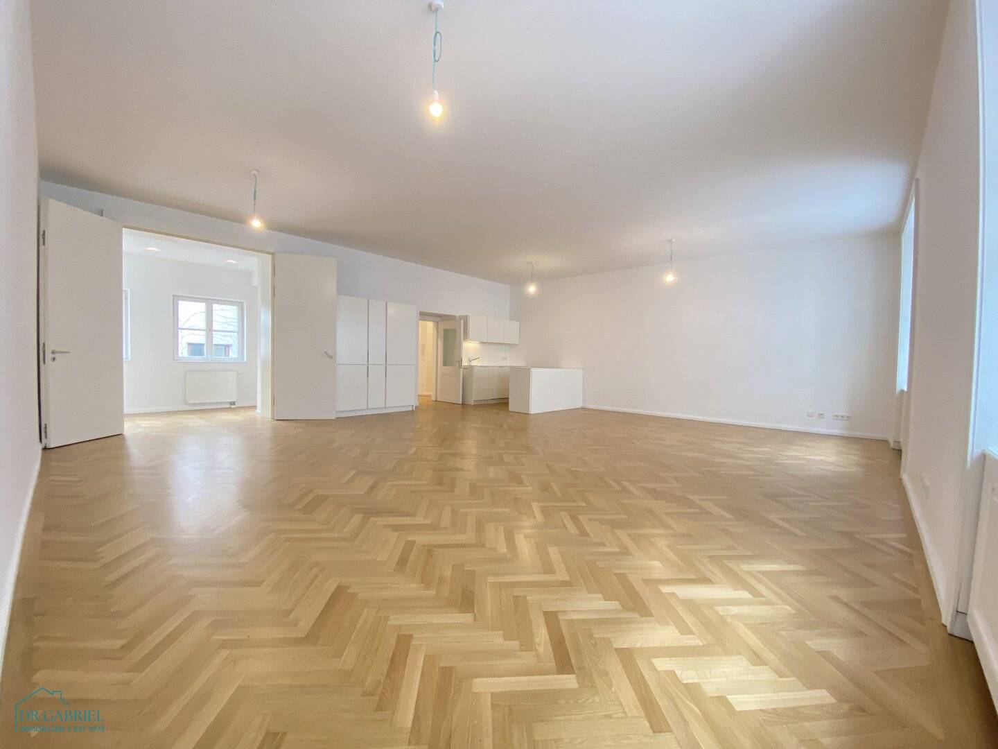 STILVOLLE INNENSTADT-WOHNUNG
