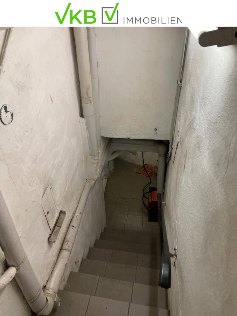 Vielseitig nutzbares Mehrfamilienhaus mit Entwicklungspotenzial in zentraler Lage!