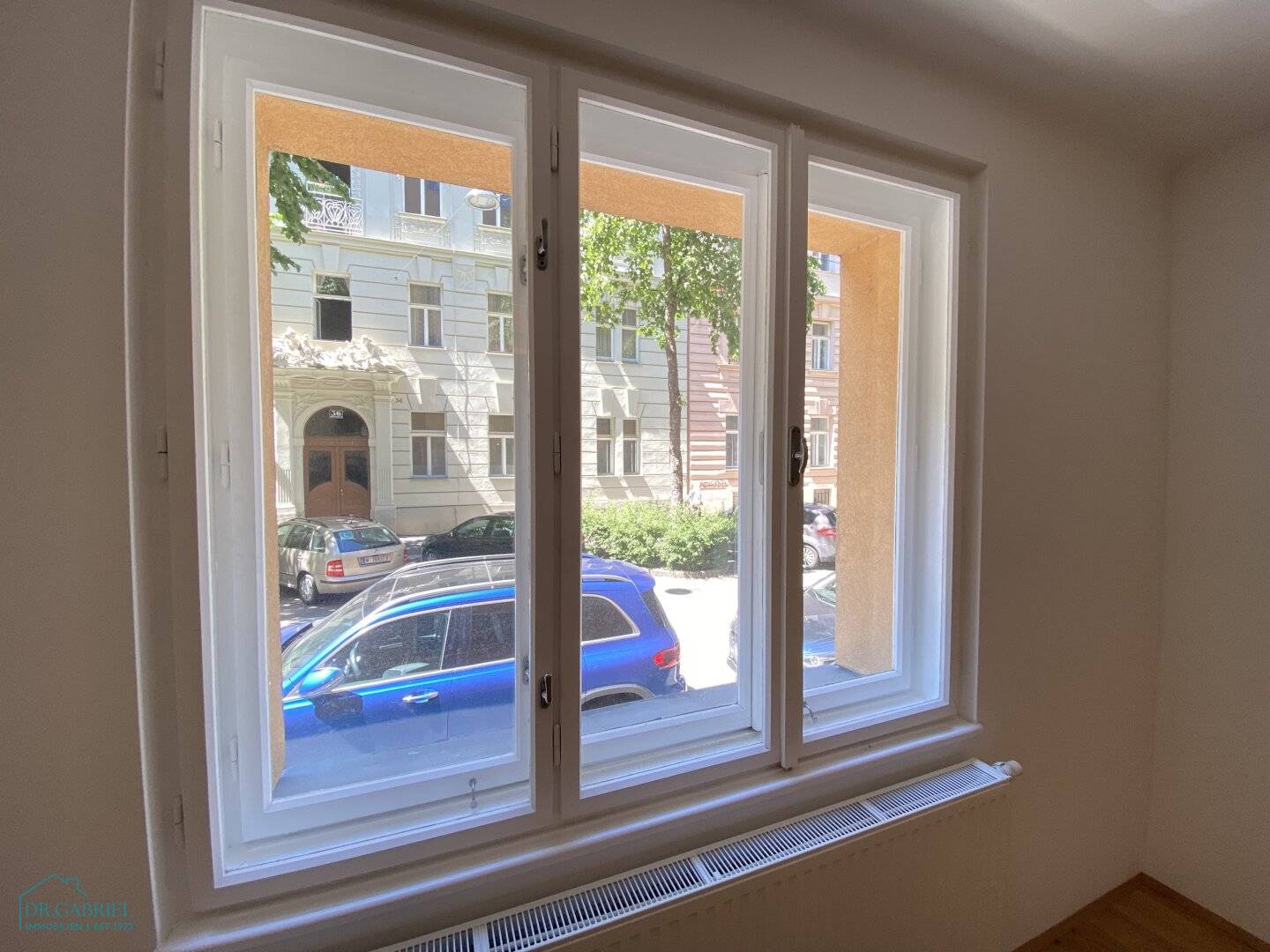 Completely renovated 3 room apartment raised ground floor not suitable for shared living�?�?no WG? no, we must not include extraneous characters