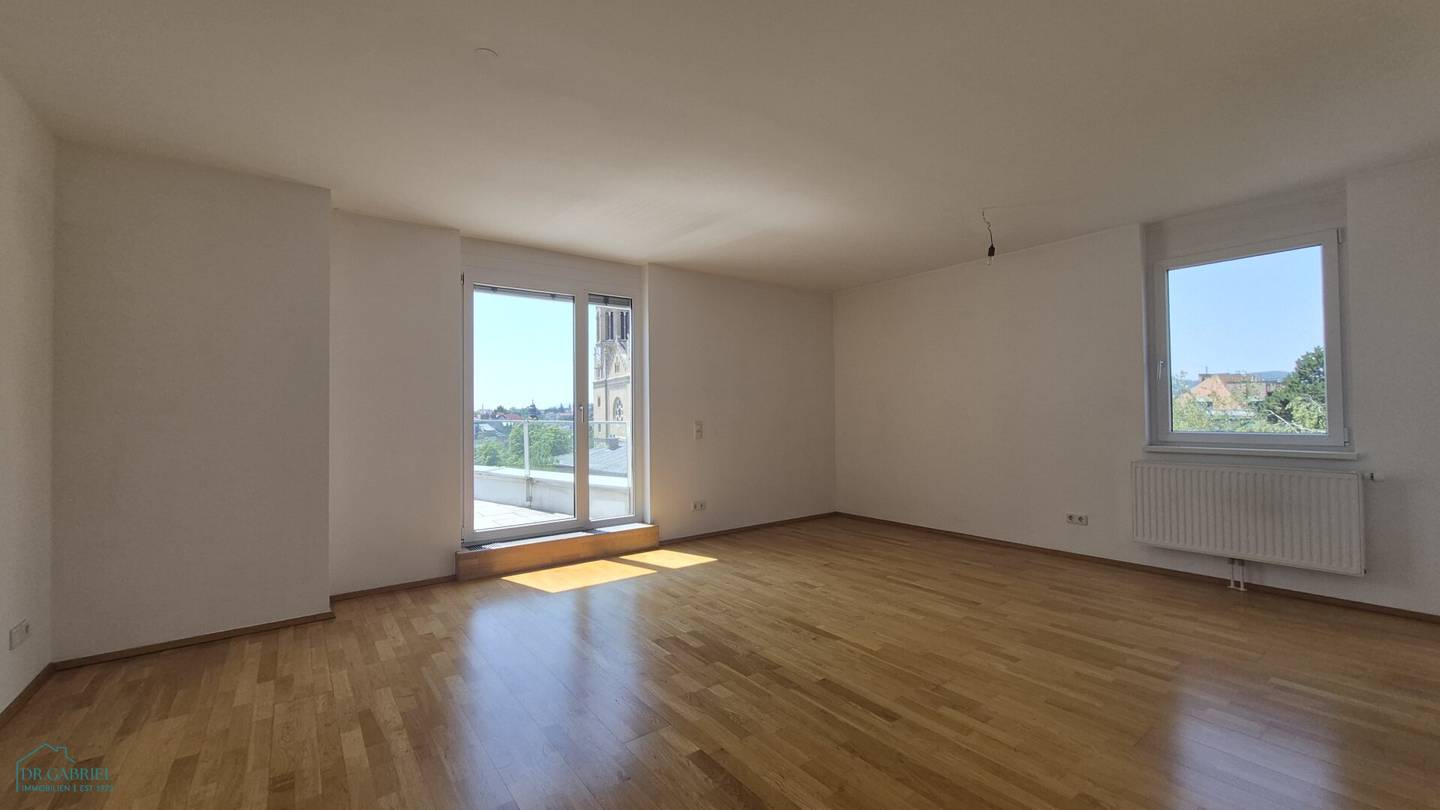 3 TERRASSEN - 2 SCHLAFZIMMER