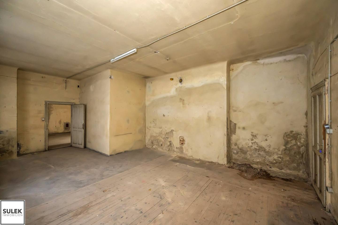 Witthauergasse 17 - sanierungsbedürftige Räume zur Entfaltung - Galerie/Loft/Kreativräume