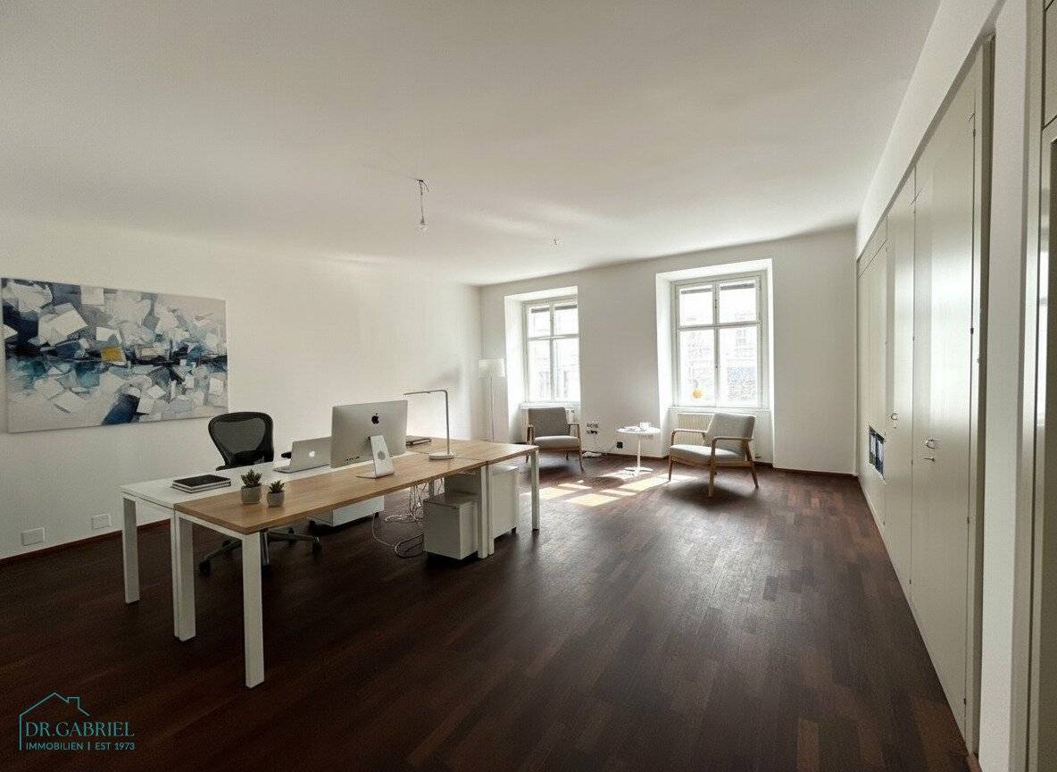 BÜRO IM HERZEN DER INNENSTADT