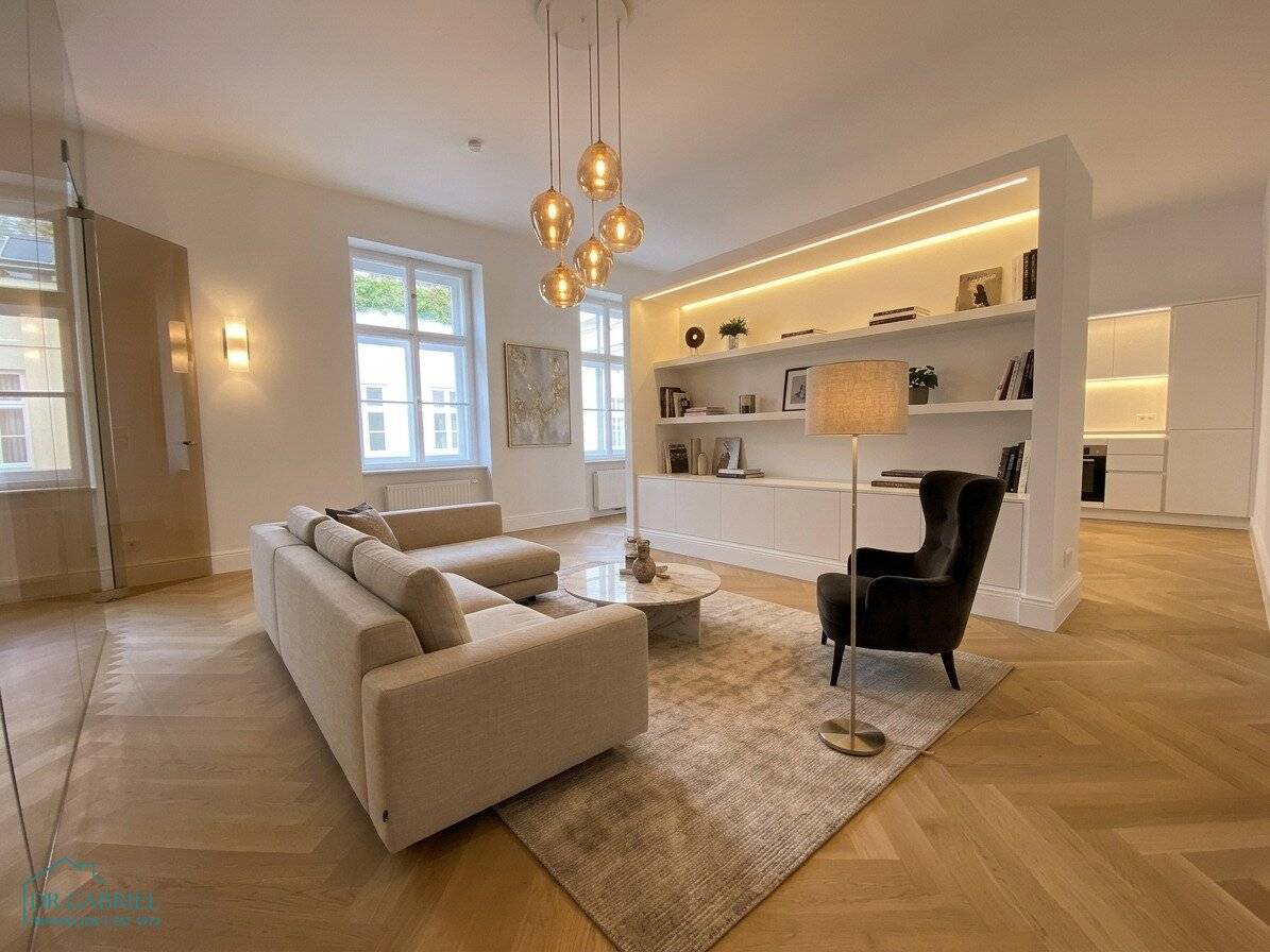 ERSTBEZUG - MODERN GESTALTETE ALTBAUWOHNUNG
