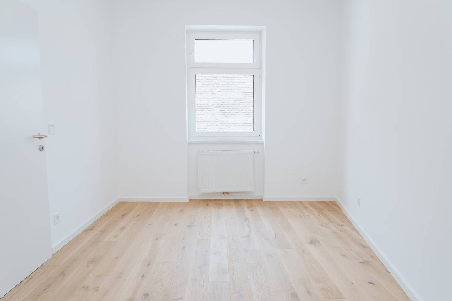 Beautifully renovated two room apartment near Westbahnhof