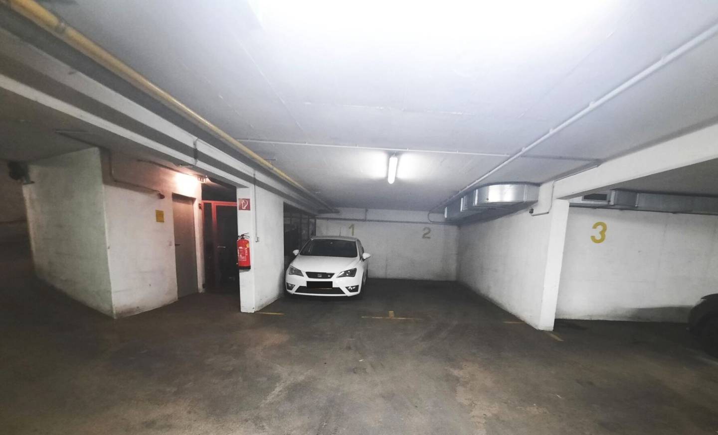 Underground garage parking spaces in Erzherzog Karl Straße 245 PROVISIONSFREI