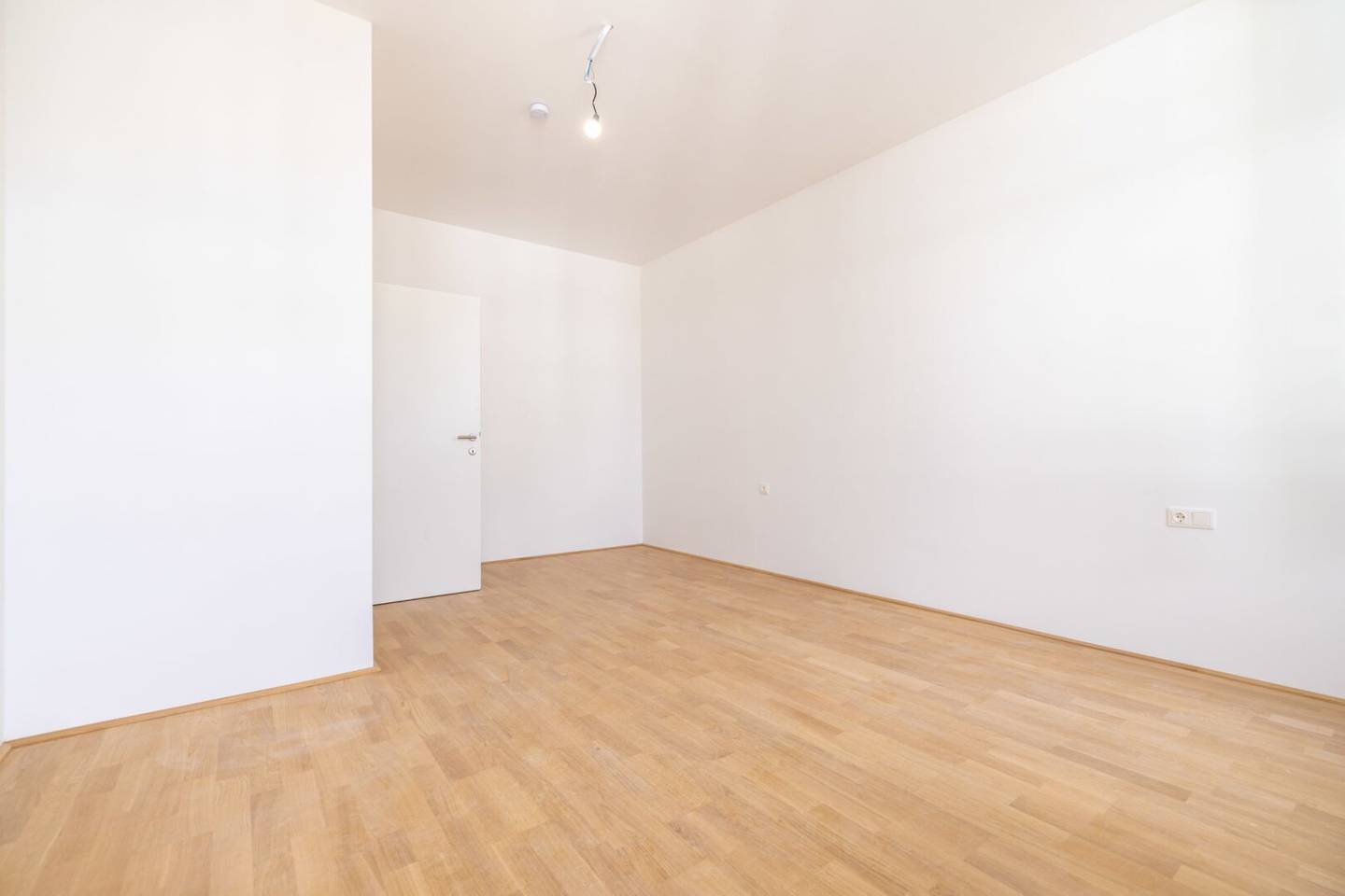 Assistance possible two room apartment with old building charm in Wiener Neustadt