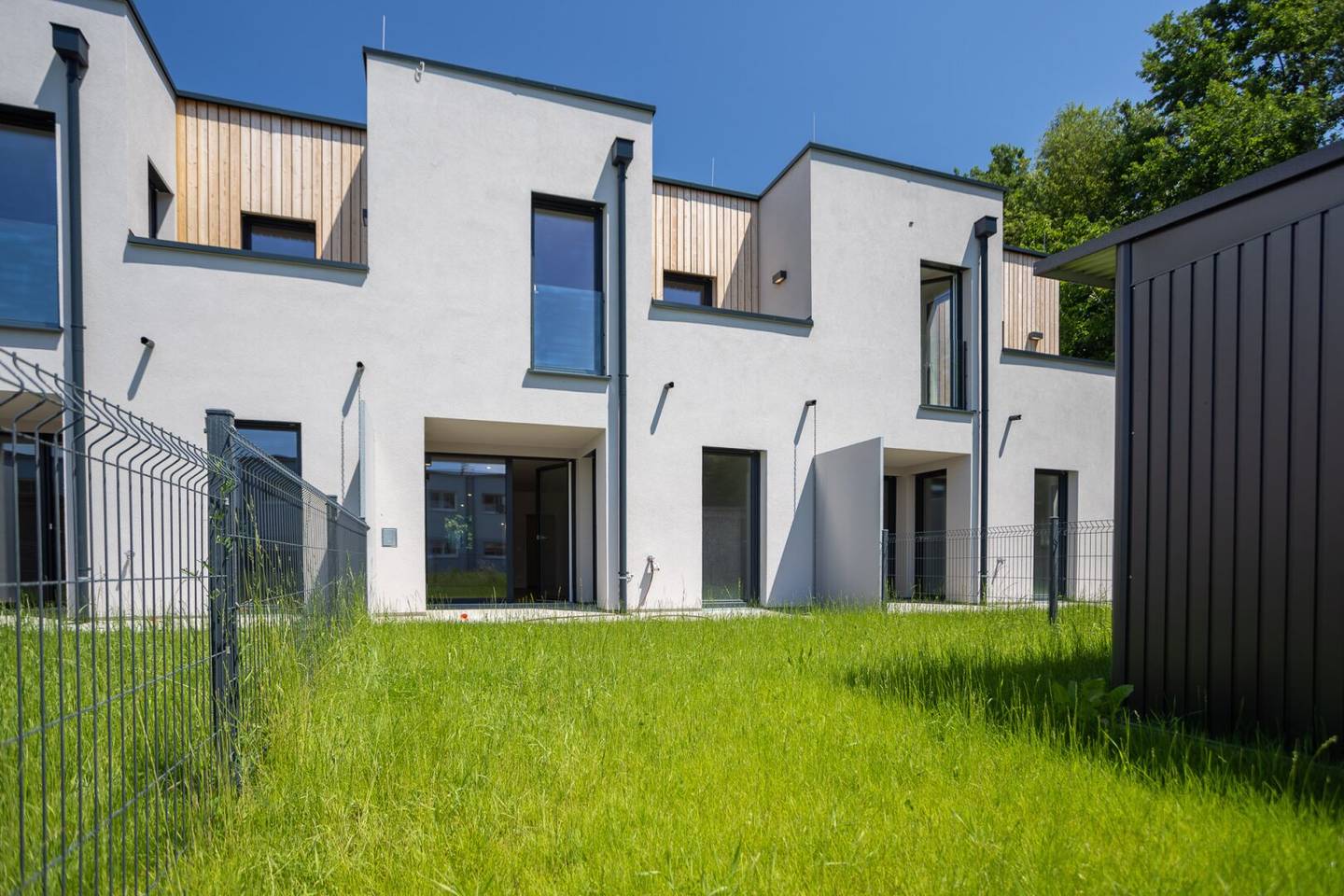 Zuhause ankommen – Modernes Reihenhaus "Am Kremserberg" in St. Pölten